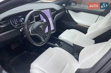 Лифтбек Tesla Model S 2018 в 
