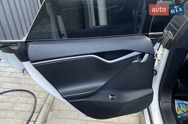 Лифтбек Tesla Model S 2018 в 