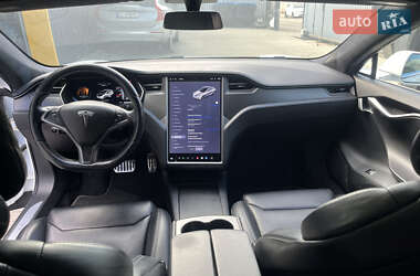 Лифтбек Tesla Model S 2018 в 