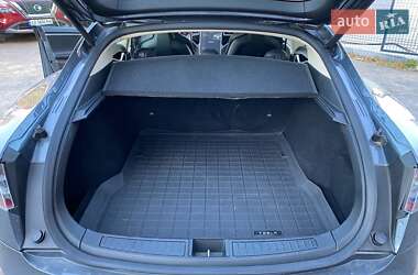 Лифтбек Tesla Model S 2014 в 
