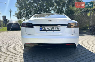 Ліфтбек Tesla Model S 2022 в 
