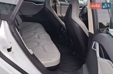 Ліфтбек Tesla Model S 2013 в 