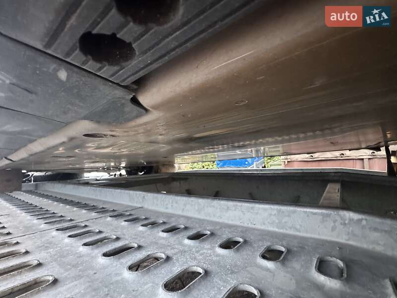 Лифтбек Tesla Model S 2022 в Ровно