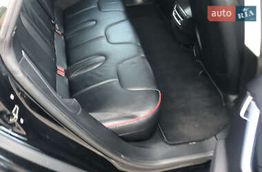 Лифтбек Tesla Model S 2013 в 