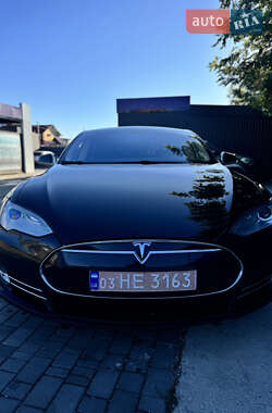 Лифтбек Tesla Model S 2014 в 