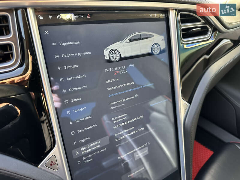Лифтбек Tesla Model S 2013 в Киеве