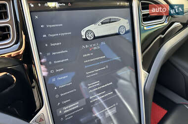 Ліфтбек Tesla Model S 2013 в 