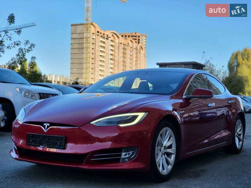 Tesla Model S 2017