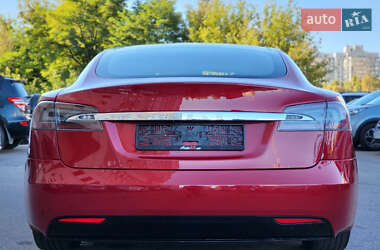 Ліфтбек Tesla Model S 2017 в 