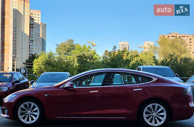 Ліфтбек Tesla Model S 2017 в 