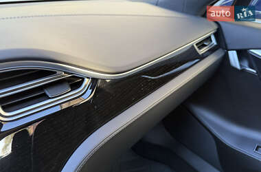 Ліфтбек Tesla Model S 2017 в Чернівцях