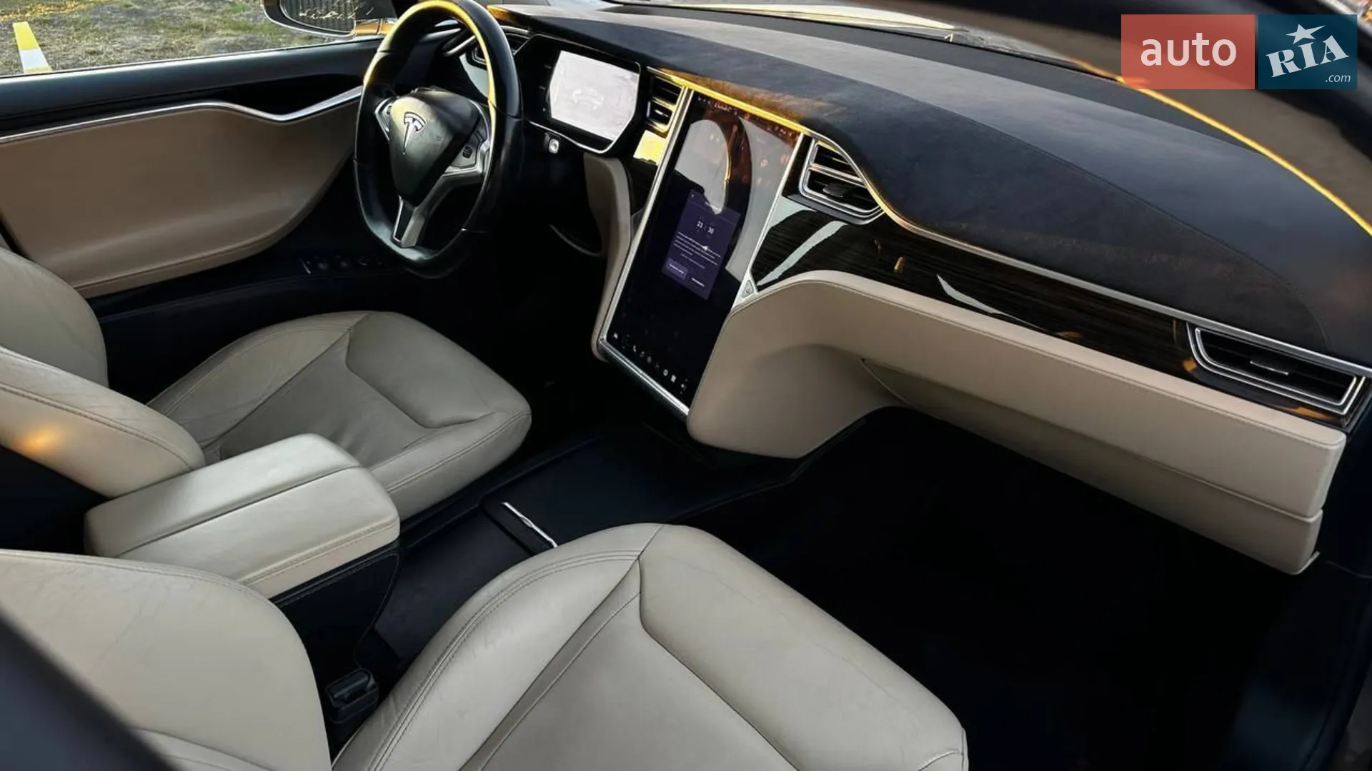 2016 Tesla Model S - мініатюра 3