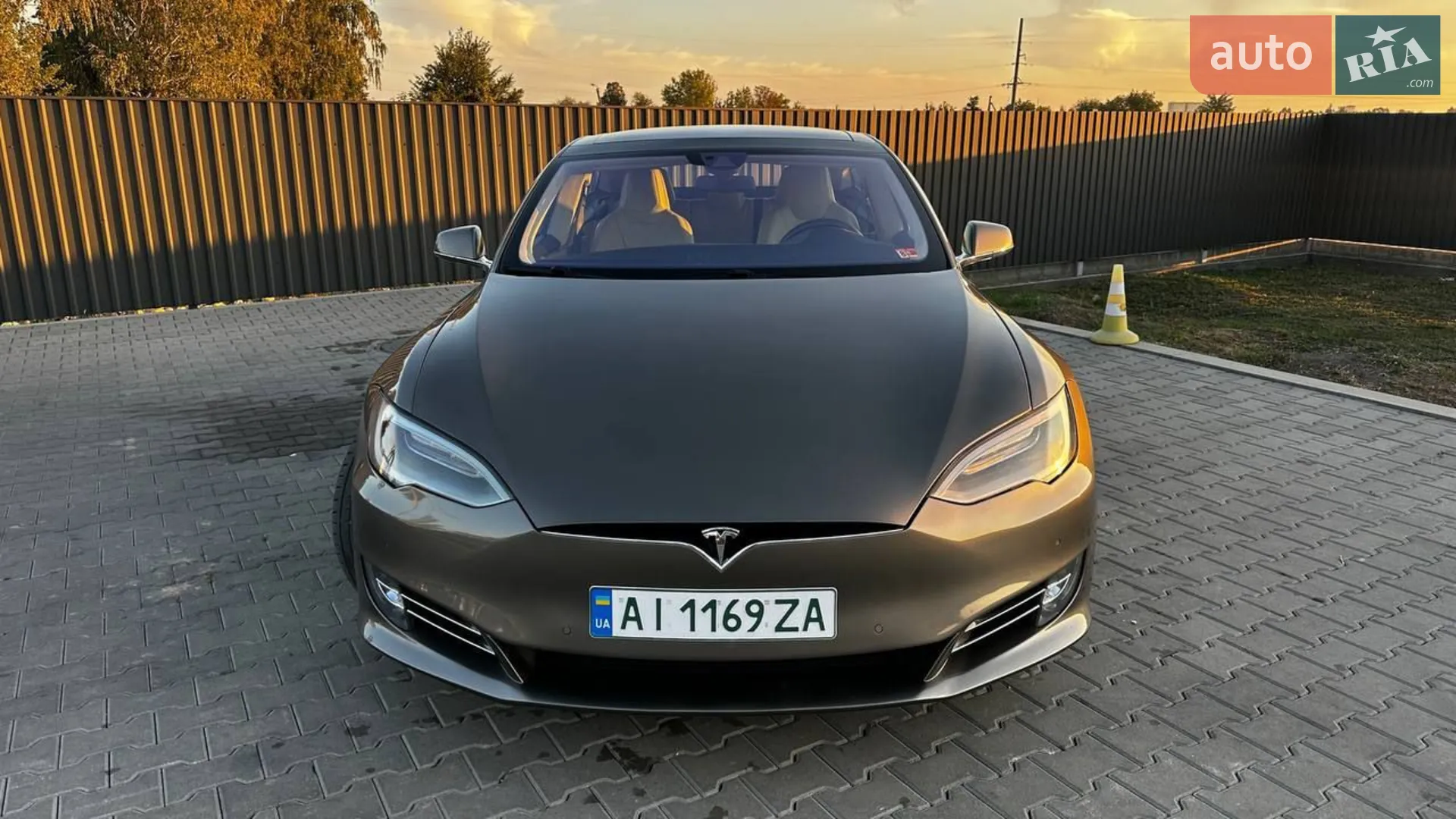 2016 Tesla Model S - мініатюра 8
