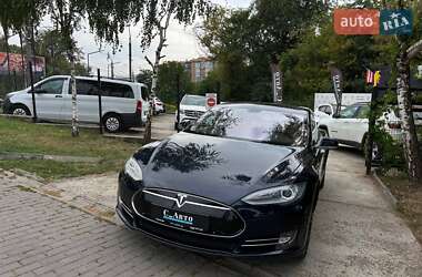 Ліфтбек Tesla Model S 2014 в 