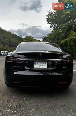 Ліфтбек Tesla Model S 2017 в 