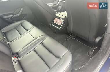 Ліфтбек Tesla Model S 2021 в 
