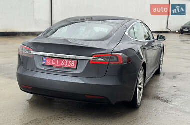 Лифтбек Tesla Model S 2018 в 