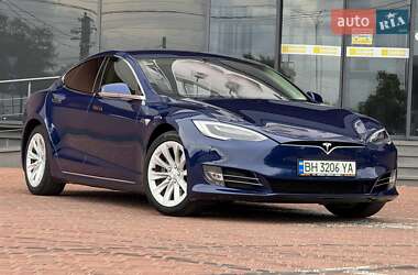Лифтбек Tesla Model S 2016 в Одессе