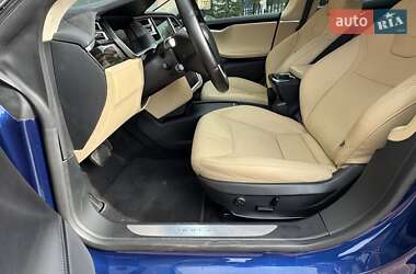 Ліфтбек Tesla Model S 2016 в 