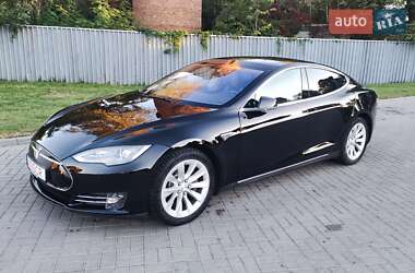 Ліфтбек Tesla Model S 2014 в Житомирі