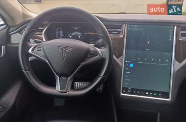Ліфтбек Tesla Model S 2014 в 