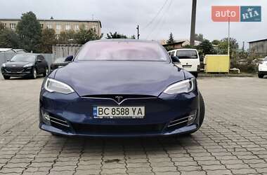 Ліфтбек Tesla Model S 2017 в 