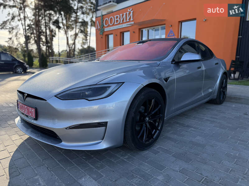 Лифтбек Tesla Model S 2024 в Ровно