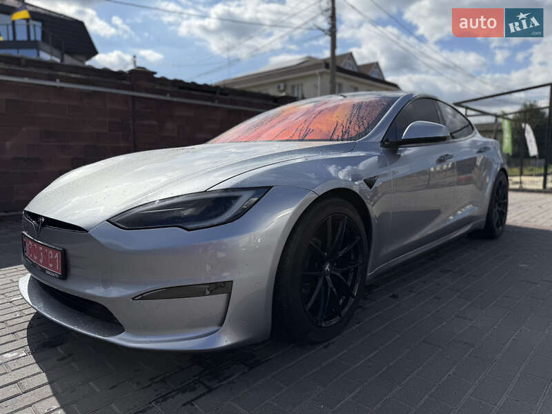 Лифтбек Tesla Model S 2024 в Ровно