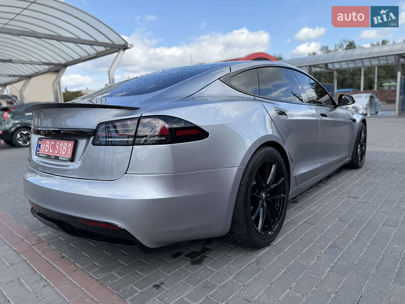 Лифтбек Tesla Model S 2024 в Ровно