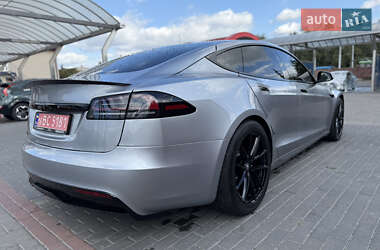 Ліфтбек Tesla Model S 2024 в 