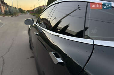 Лифтбек Tesla Model S 2012 в 