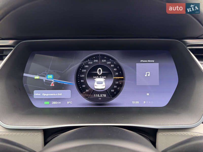 Лифтбек Tesla Model S 2014 в Киеве