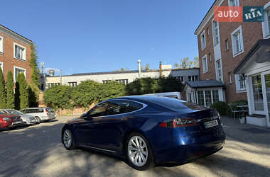 Ліфтбек Tesla Model S 2016 в 