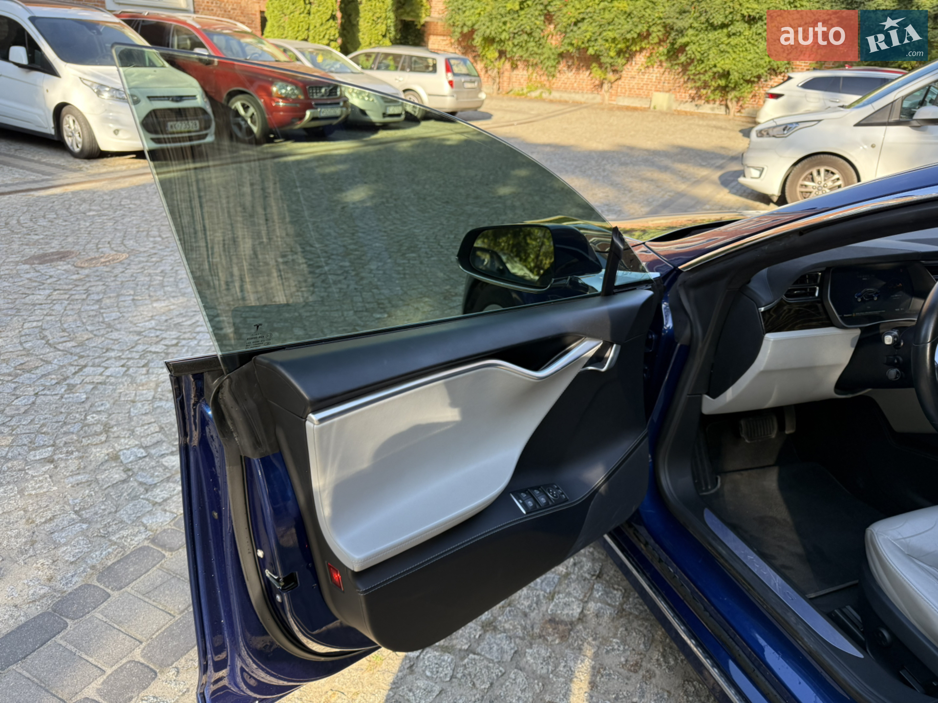 2016 Tesla Model S - мініатюра 8