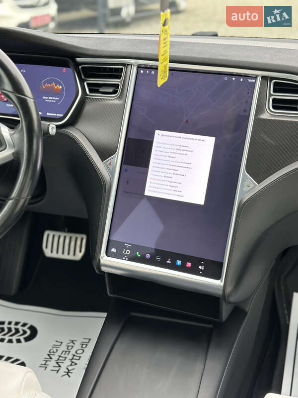 Ліфтбек Tesla Model S 2017 в Івано-Франківську фото 39 Ліфтбек Tesla Model S 2017 в Івано-Франківську