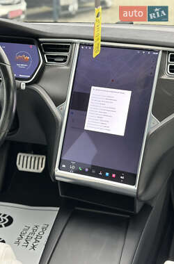 Ліфтбек Tesla Model S 2017 в 