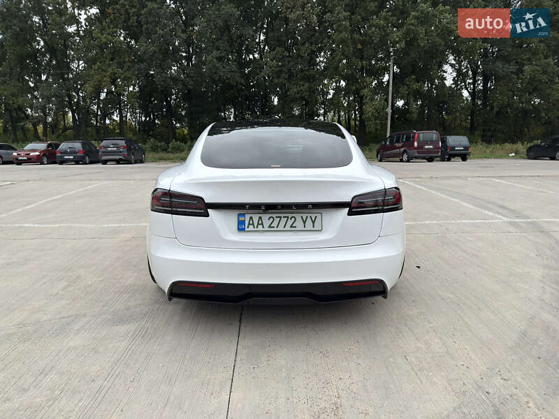Ліфтбек Tesla Model S 2023 в Києві