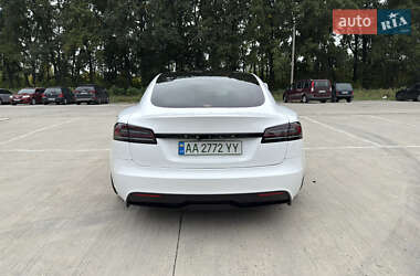 Лифтбек Tesla Model S 2023 в 