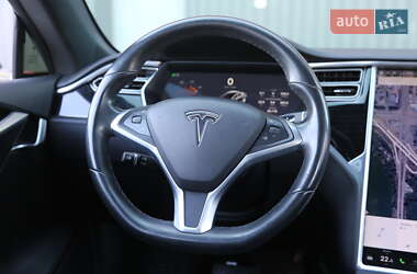Ліфтбек Tesla Model S 2018 в 