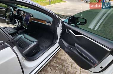 Ліфтбек Tesla Model S 2017 в 