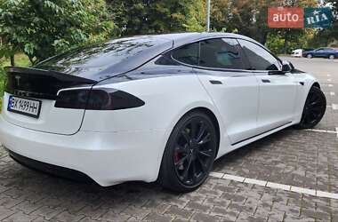 Ліфтбек Tesla Model S 2017 в 