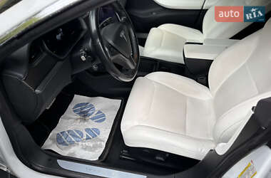 Ліфтбек Tesla Model S 2019 в 