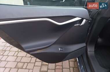Ліфтбек Tesla Model S 2018 в 