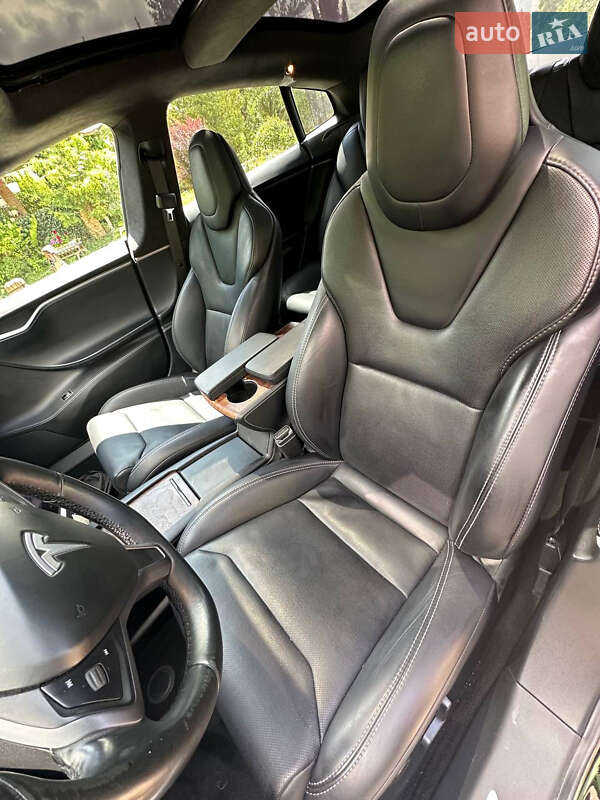 Лифтбек Tesla Model S 2018 в Виннице фото 5 Лифтбек Tesla Model S 2018 в Виннице