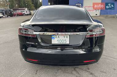 Лифтбек Tesla Model S 2016 в 