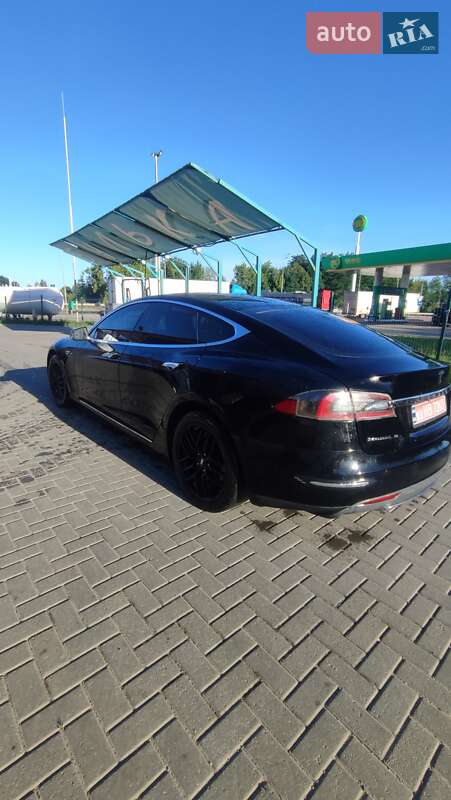 Ліфтбек Tesla Model S 2013 в Житомирі фото 7 Ліфтбек Tesla Model S 2013 в Житомирі