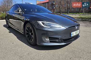 Ліфтбек Tesla Model S 2016 в Білій Церкві