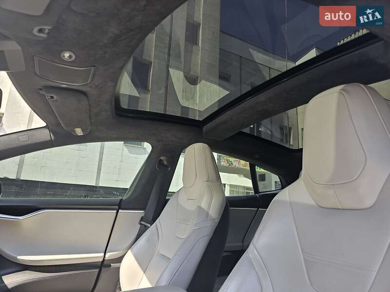 Лифтбек Tesla Model S 2016 в Белой Церкви фото 15 Лифтбек Tesla Model S 2016 в Белой Церкви