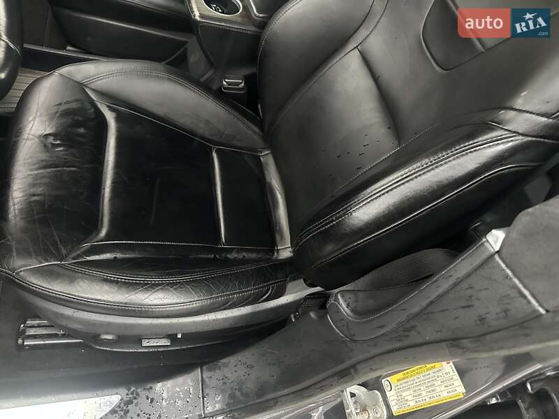 Ліфтбек Tesla Model S 2016 в Києві