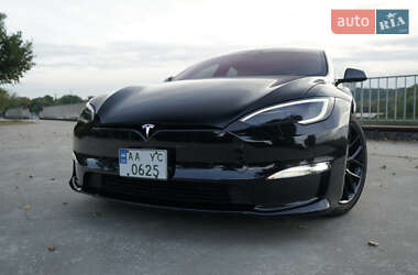 Лифтбек Tesla Model S 2022 в 